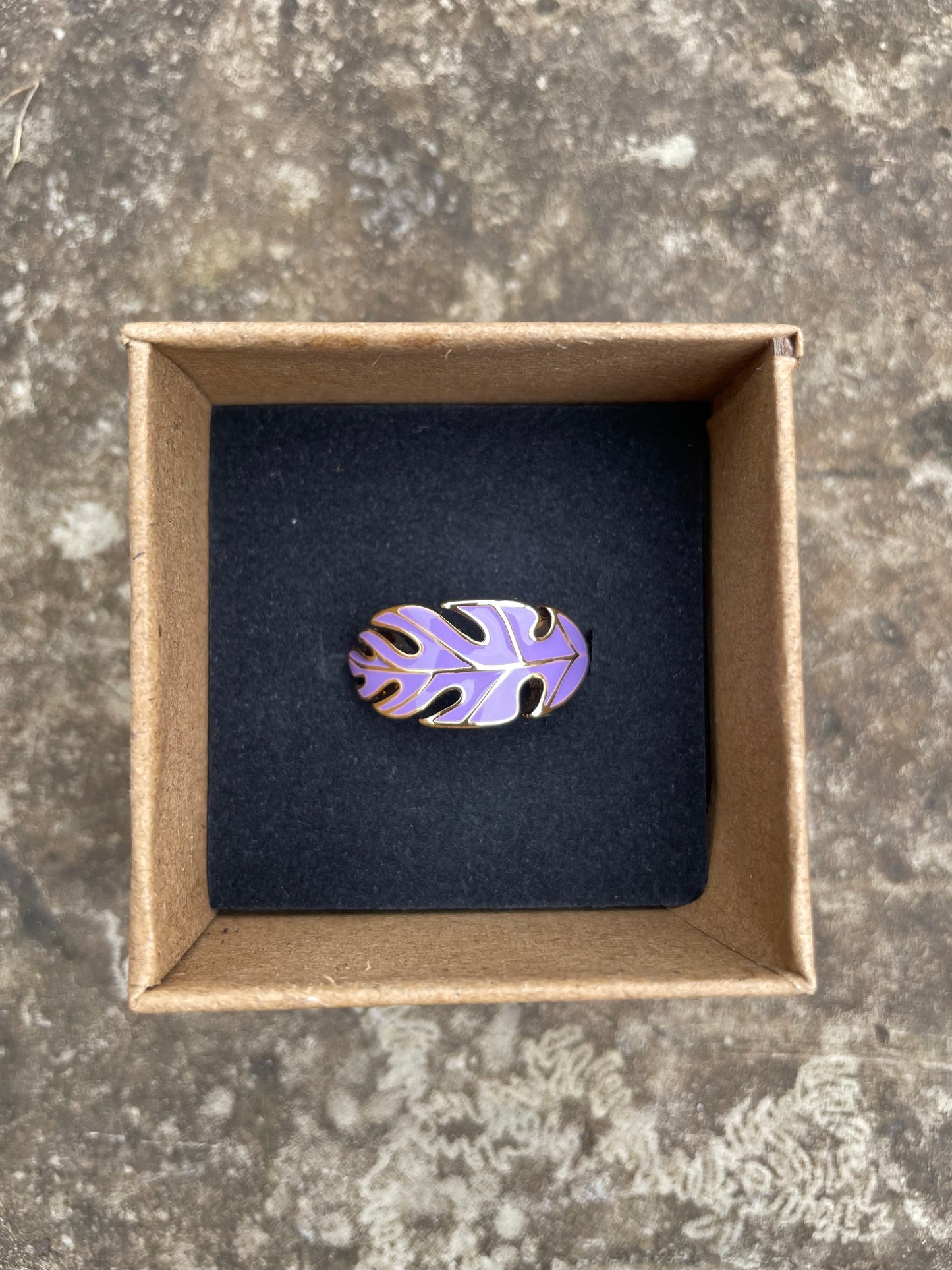 Monstera Leaf Ring