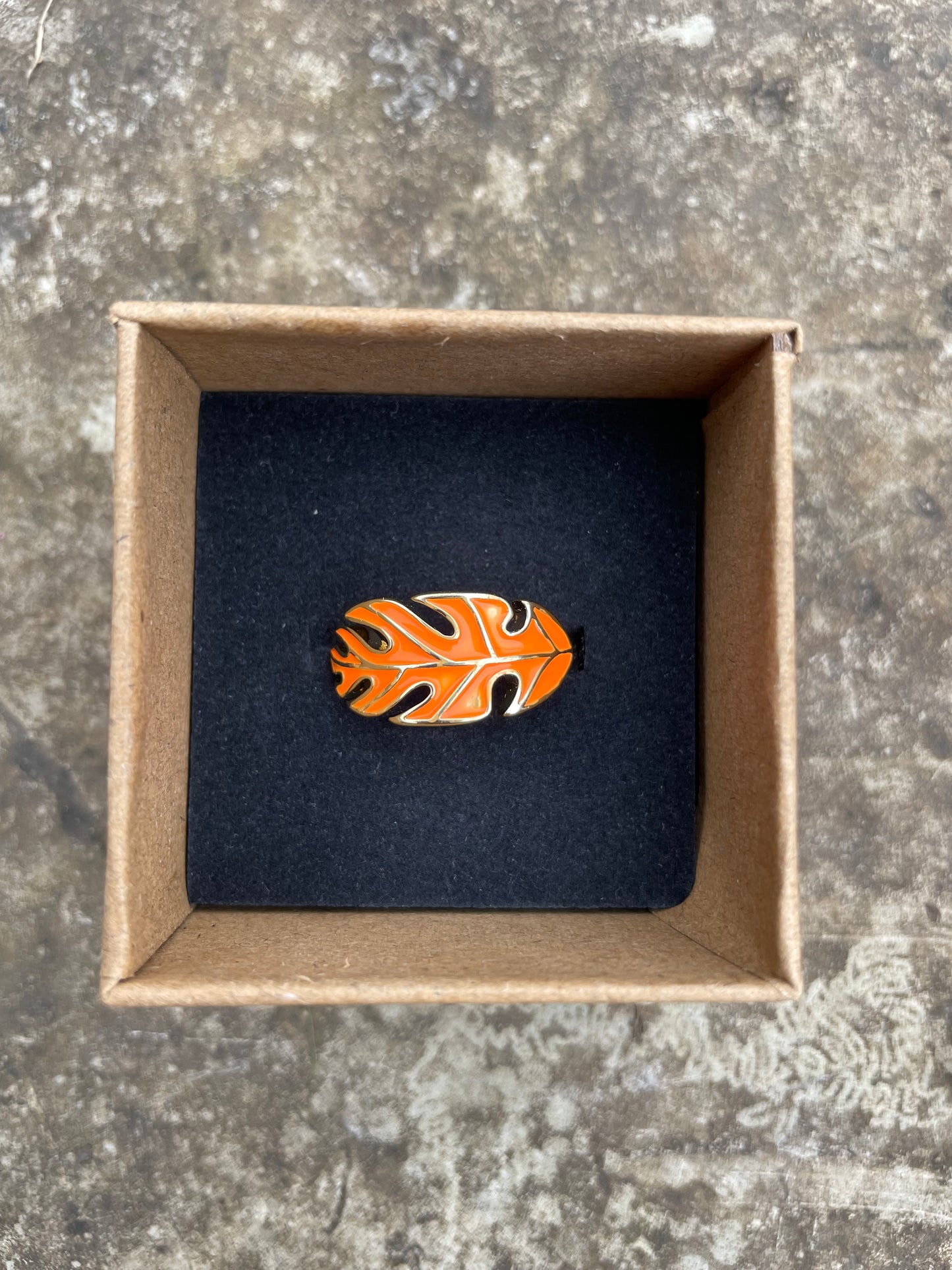 Monstera Leaf Ring
